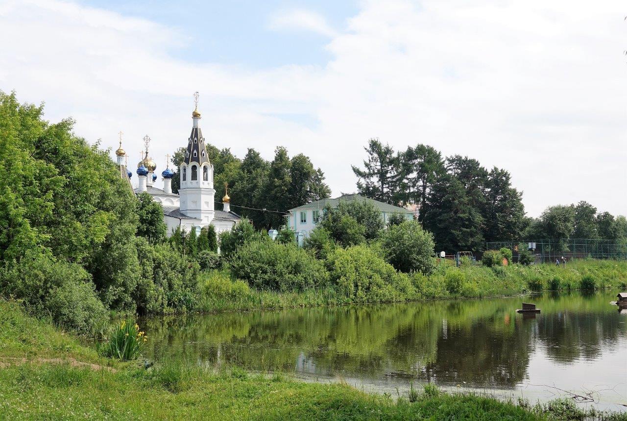 Свято-Никольский храм в селе Сидоровское