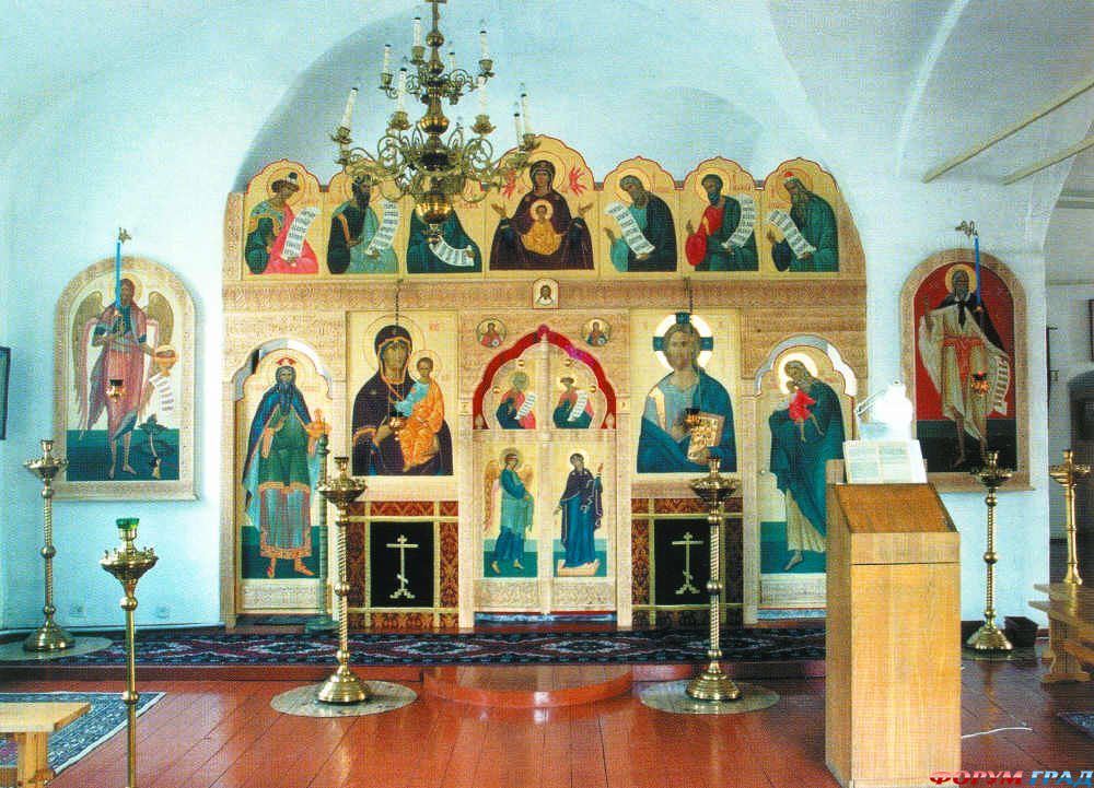 Внутри Успенского собора Колоцкого монастыря
