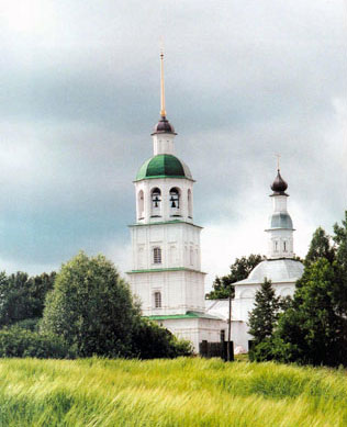 Колокольня монастыря, на которую поднимались и Кутузов и Наполеон