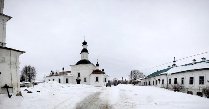 Колоцкий монастырь зимой