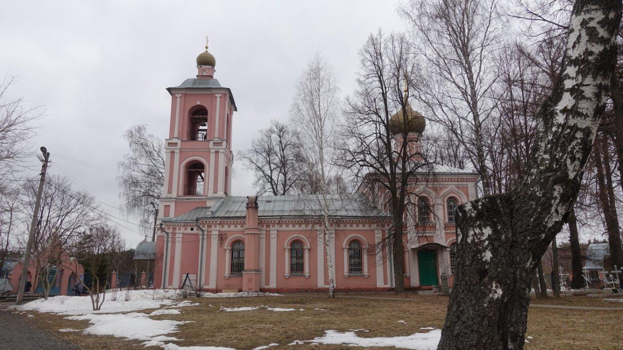 Успенский храм в Шарапово