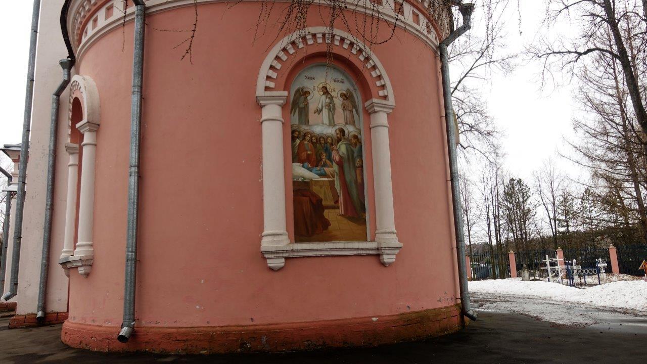 Успенский храм в Шарапово