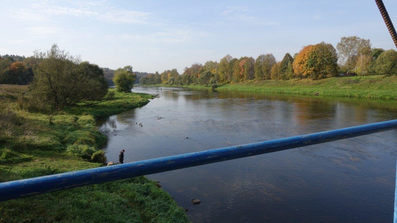 Москва-река с моста выше по течению
