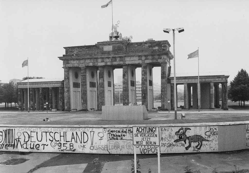 Бранденбургские ворота в 1981 году