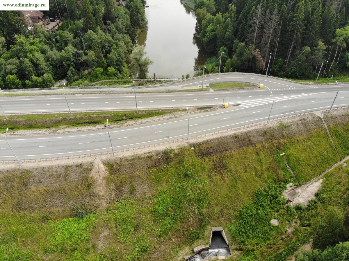 Решетников пруд и речка Соминка вытекающая из него по тоннелю под Красногорским шоссе
